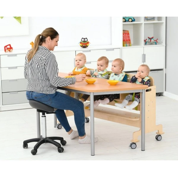 Chaise haute crèche 4 places Chaise Haute Crèche 4 Places -KIDEA BOUTIQUE chaise haute creche 4 places 1