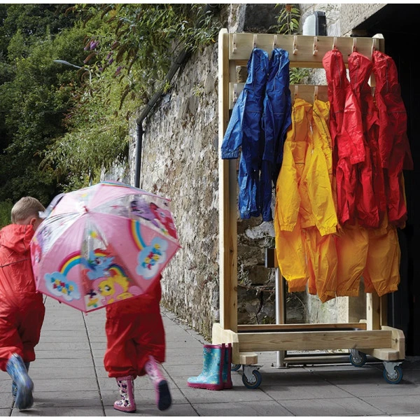 Porte manteaux mobile pour extérieur Porte Manteaux Mobile Pour Extérieur -KIDEA BOUTIQUE porte manteaux mobile pour exterieur 1